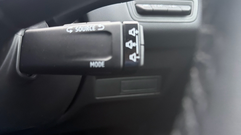 Renault Captur 1.0 TCE 90 Rive Gauche 5dr Petrol Hatchback